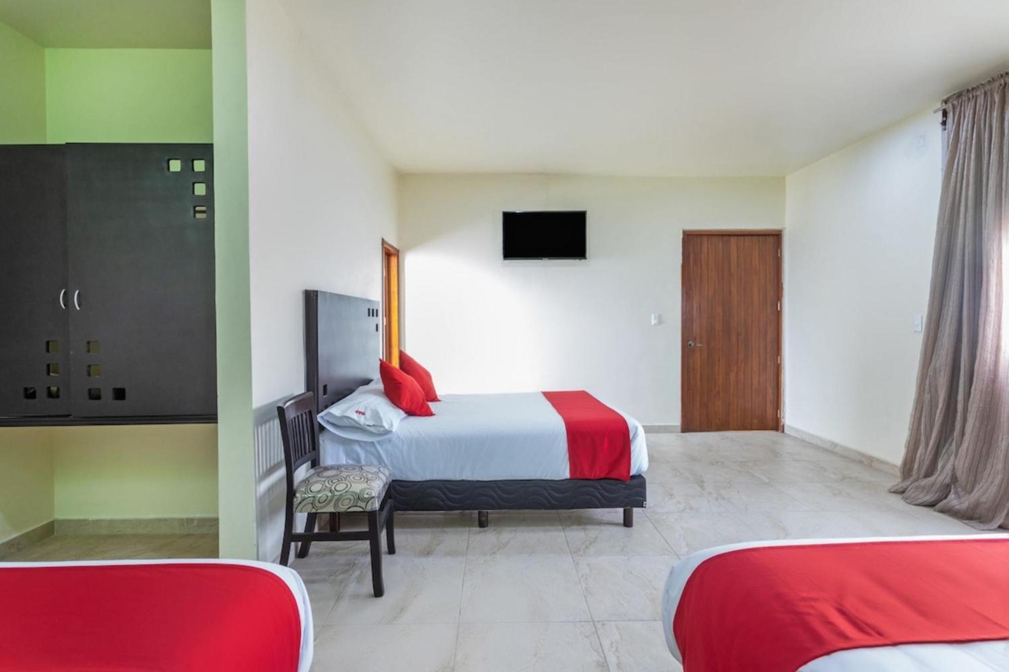 Oyo Hotel Emperadores Inn, Atlixco Esterno foto