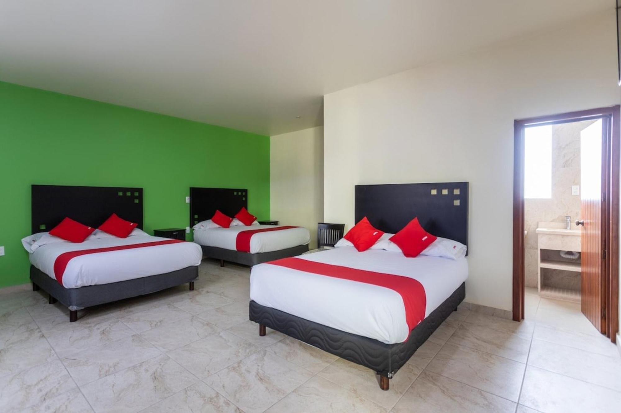 Oyo Hotel Emperadores Inn, Atlixco Esterno foto