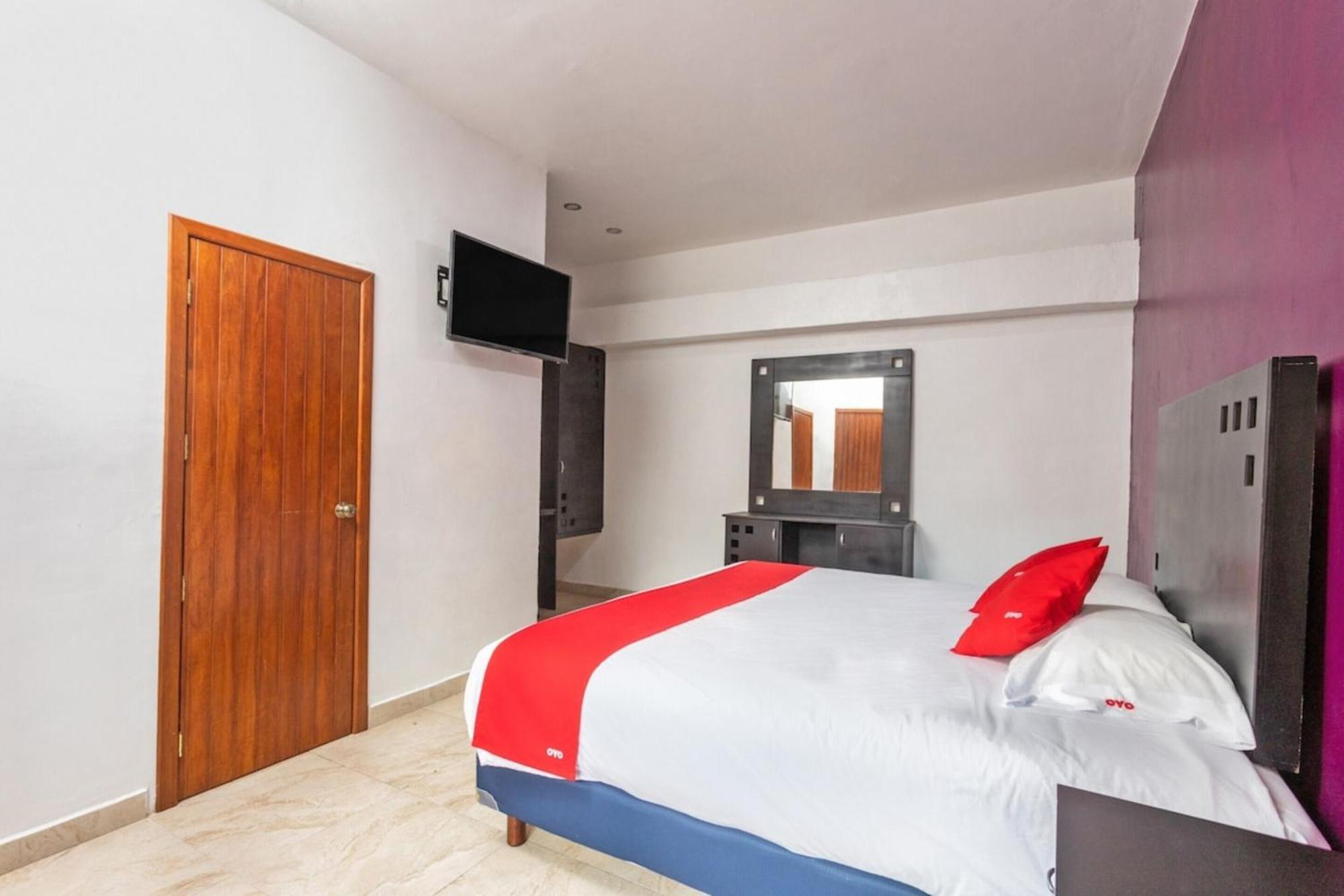 Oyo Hotel Emperadores Inn, Atlixco Esterno foto